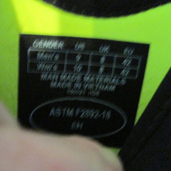 Muck Boot Company  Chore  Boots - Picture 5 of 7